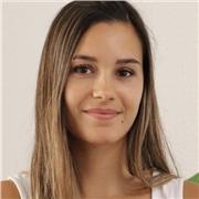 Profesora de refuerzo de derecho